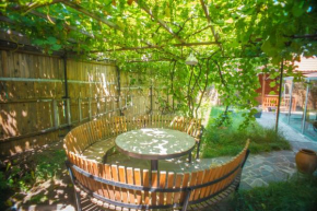  Hotel Almi  Ахалцихе